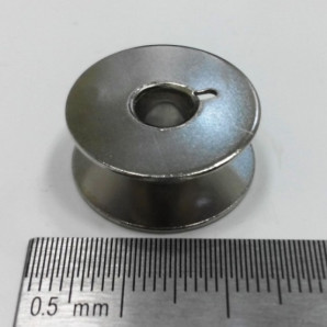 Шпульки Yoke для побутових швейних машин (21х9mm) металеві (6156)